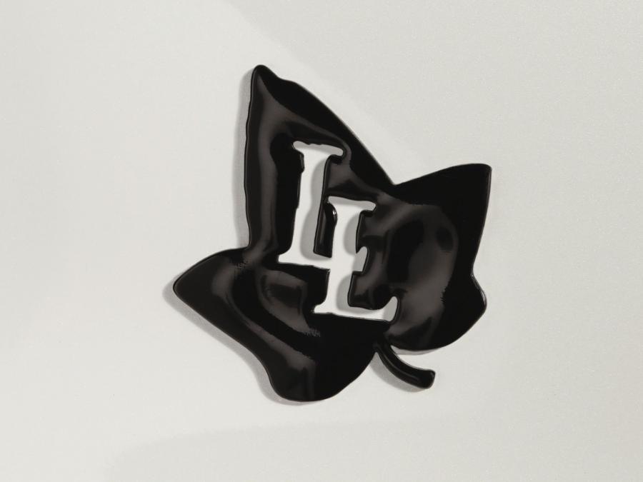  Nissan Micra Lolita Lempicka 2014 года  (фото 3 из 7)